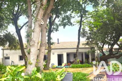 Maison - 141 m² - 8 pièces