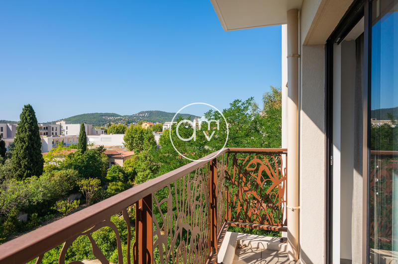 Appartement - 76 m² - 4 pièces