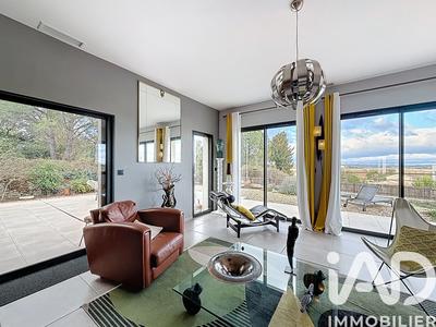 Maison - 130 m² - 4 pièces