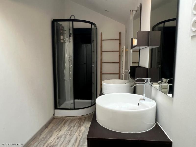 Maison - 146 m² - 6 pièces