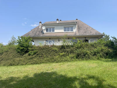 Maison - 133 m² - 5 pièces