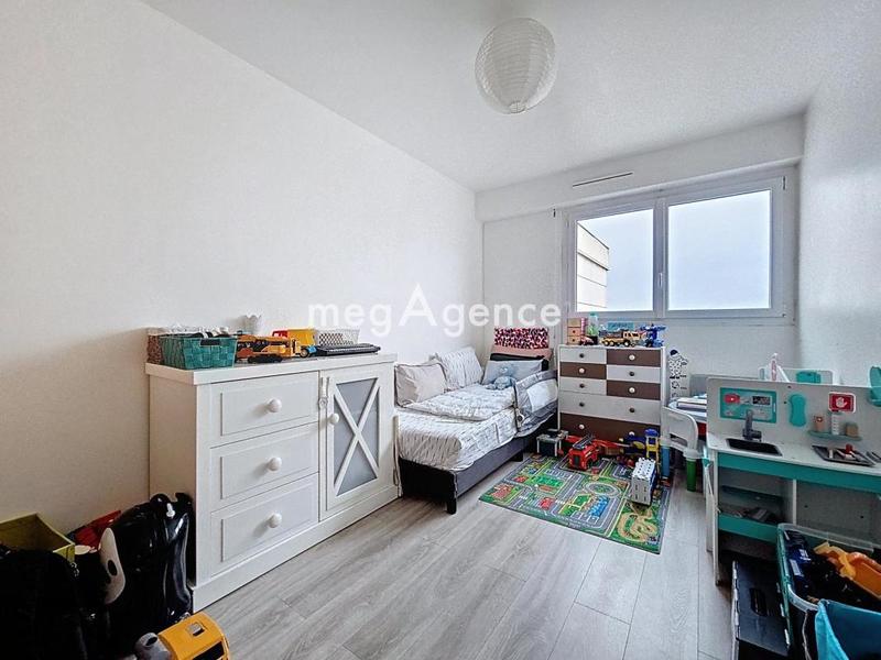 Appartement - 91 m² - 5 pièces