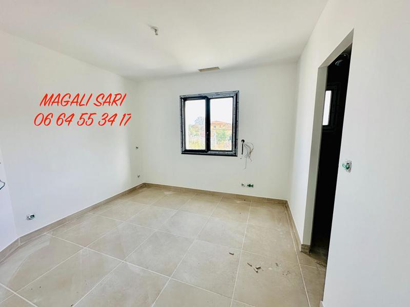 Villa - 99 m² - 5 pièces