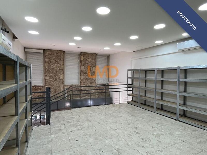 Local commercial - 96 m² - 2 pièces