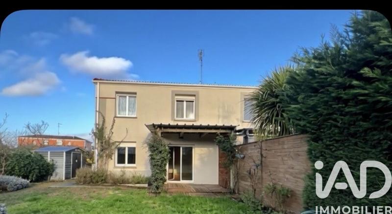 Maison - 80 m² - 3 pièces