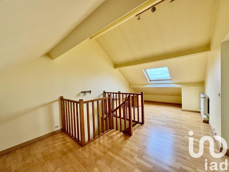 Maison - 200 m² - 7 pièces