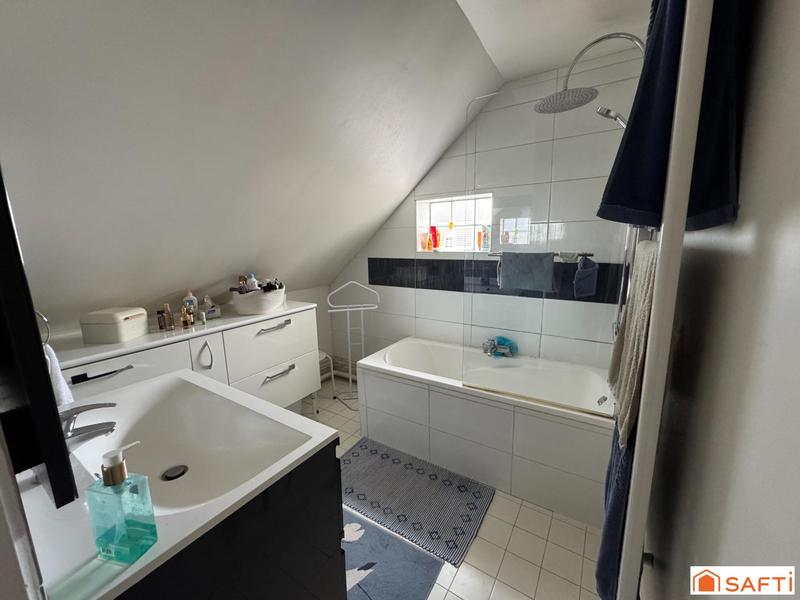 Maison - 118 m² - 5 pièces