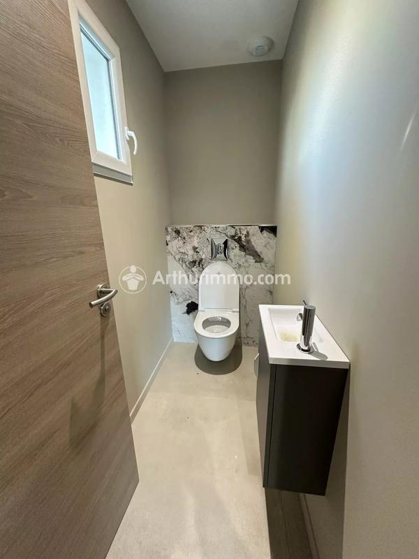 Maison - 110 m² - 4 pièces