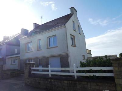 Maison - 134 m² - 8 pièces