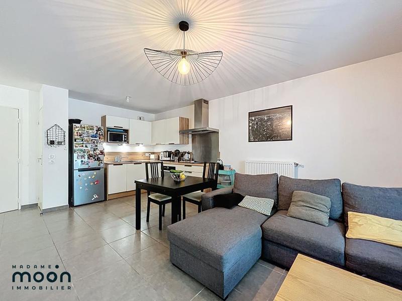 Appartement - 65 m² - 3 pièces