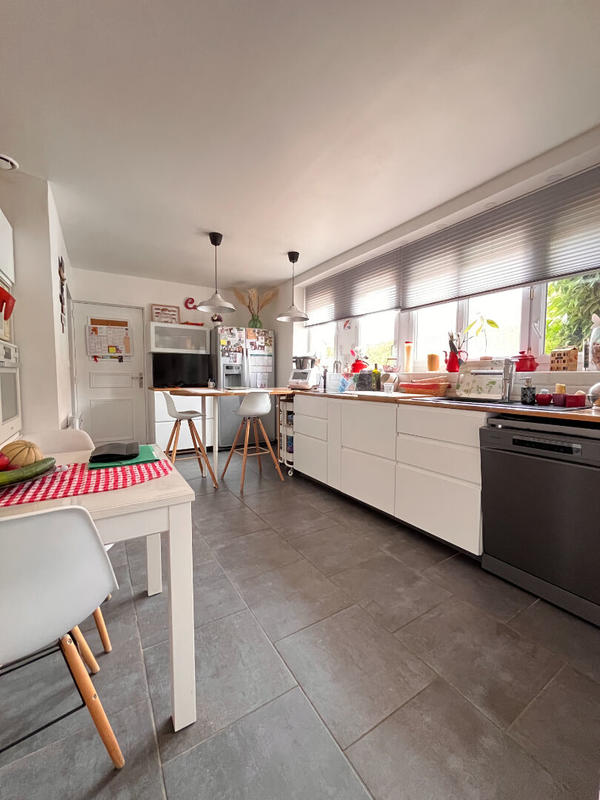 Maison - 194 m² - 6 pièces