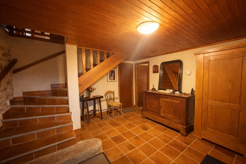 Maison - 196 m² - 7 pièces