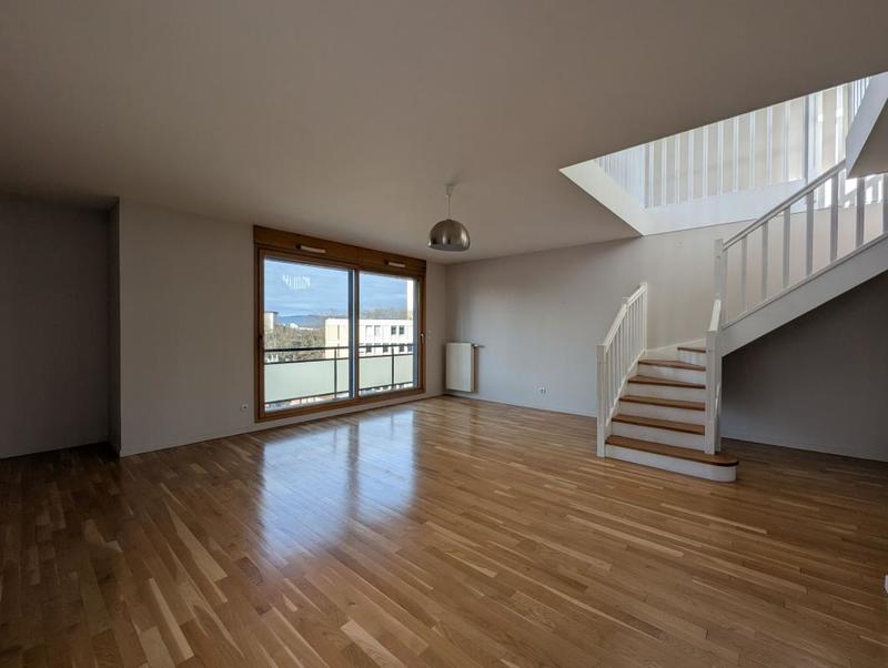 Duplex - 159 m² - 5 pièces