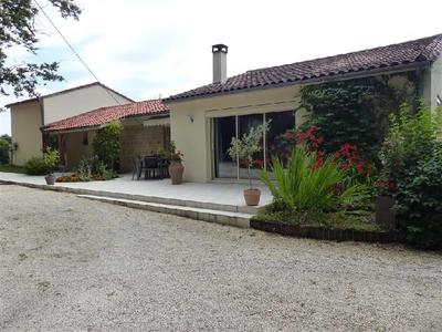 Maison - 145 m² - 7 pièces