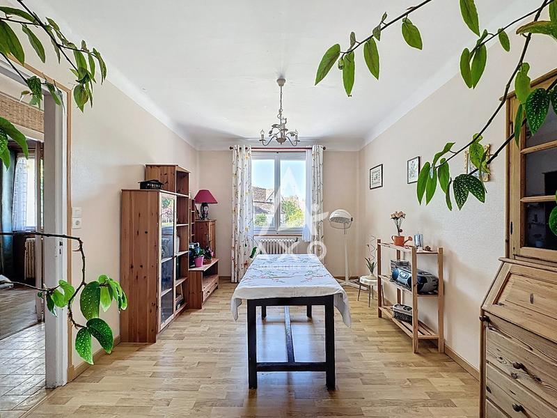 Maison - 133 m² - 6 pièces