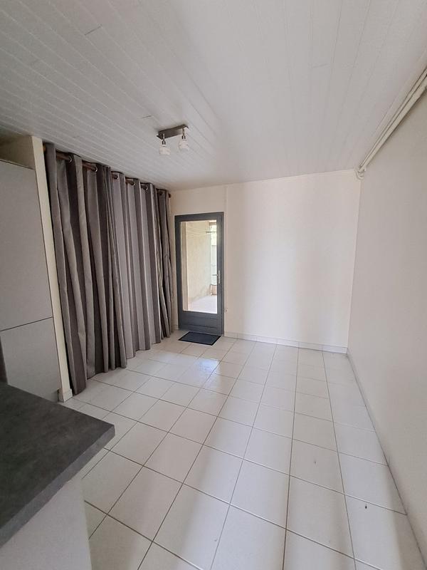 Maison - 98 m² - 6 pièces