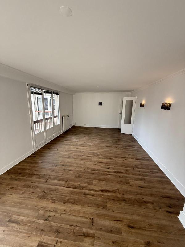 Appartement - 84 m² - 3 pièces