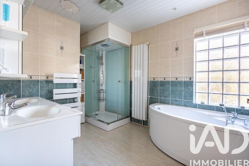 Maison - 98 m² - 4 pièces