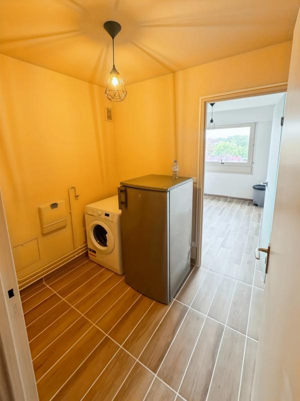 Appartement - 97 m² - 5 pièces