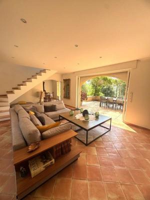 Villa - 185 m² - 7 pièces