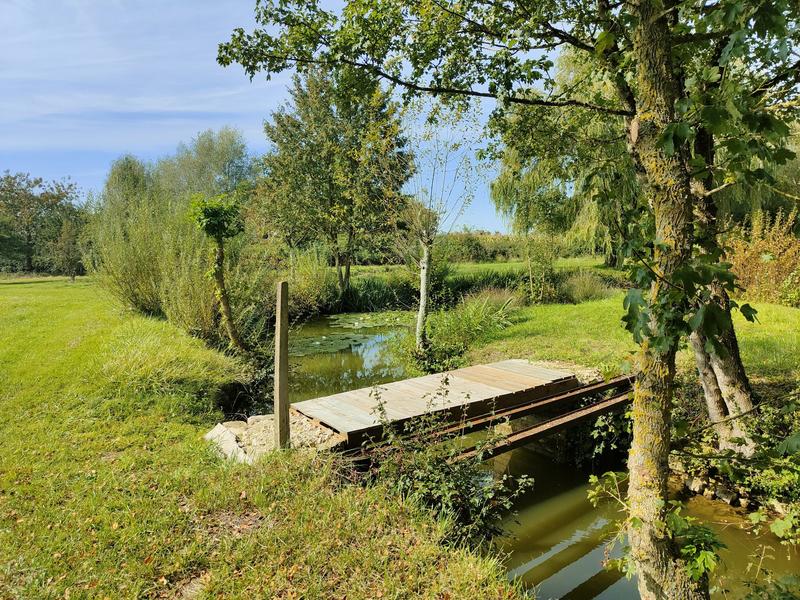 Maison - 371 m² - 17 pièces