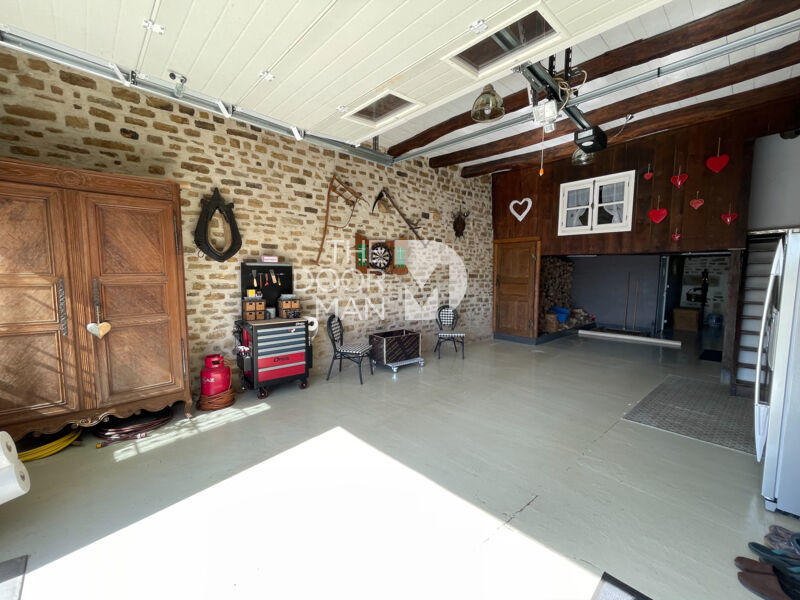 Maison en pierre - 122 m² - 5 pièces