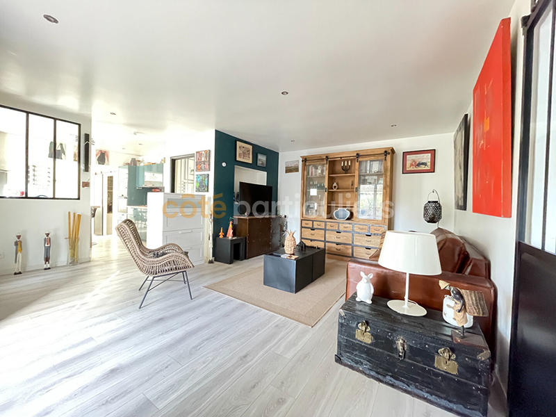 Maison - 121 m² - 5 pièces