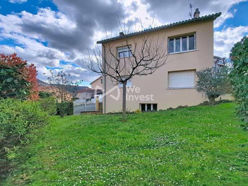 Maison - 146 m² - 7 pièces