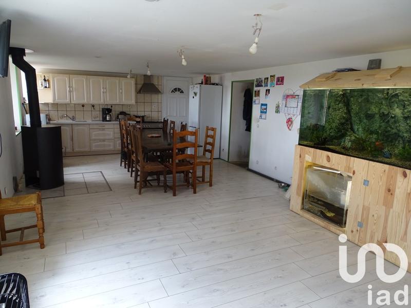 Maison - 213 m² - 8 pièces