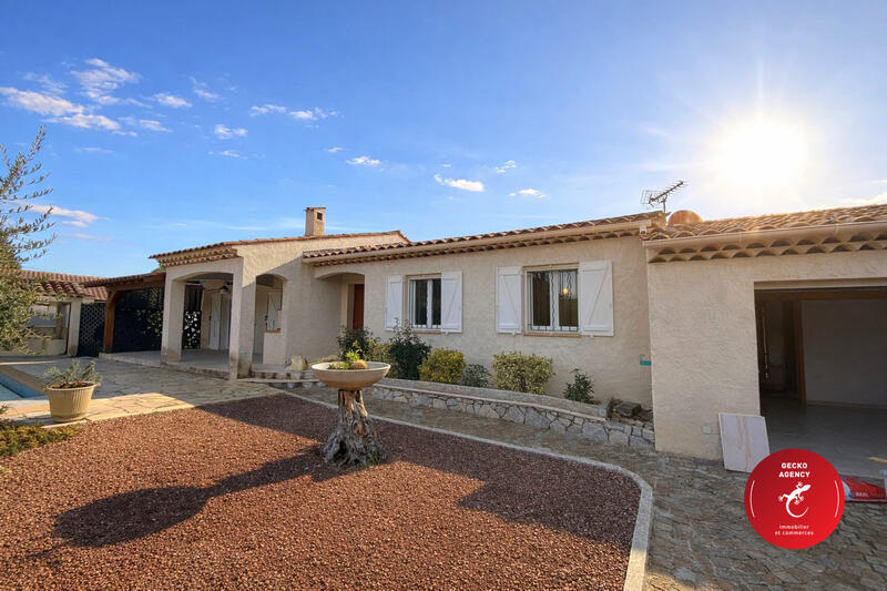 Villa - 105 m² - 5 pièces