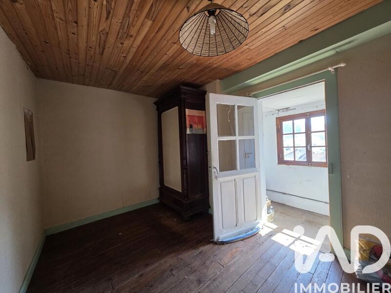 Maison de village - 80 m² - 4 pièces