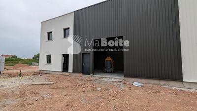 Local commercial - 197 m² - 2 pièces