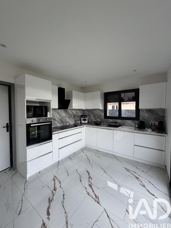 Maison - 101 m² - 4 pièces