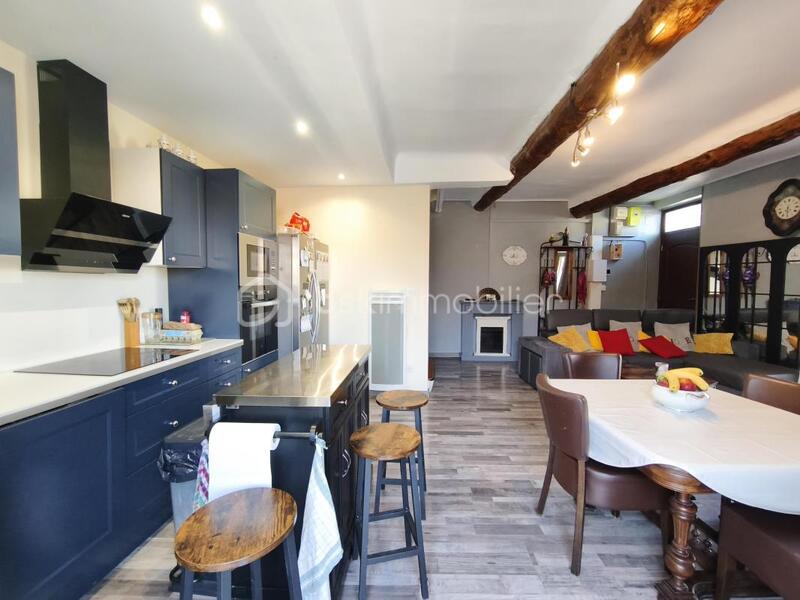 Maison de village - 95 m² - 5 pièces