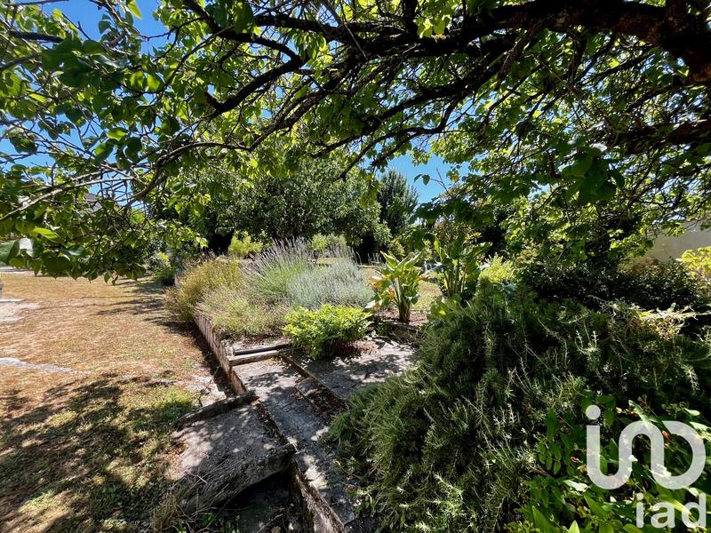 Maison - 180 m² - 8 pièces