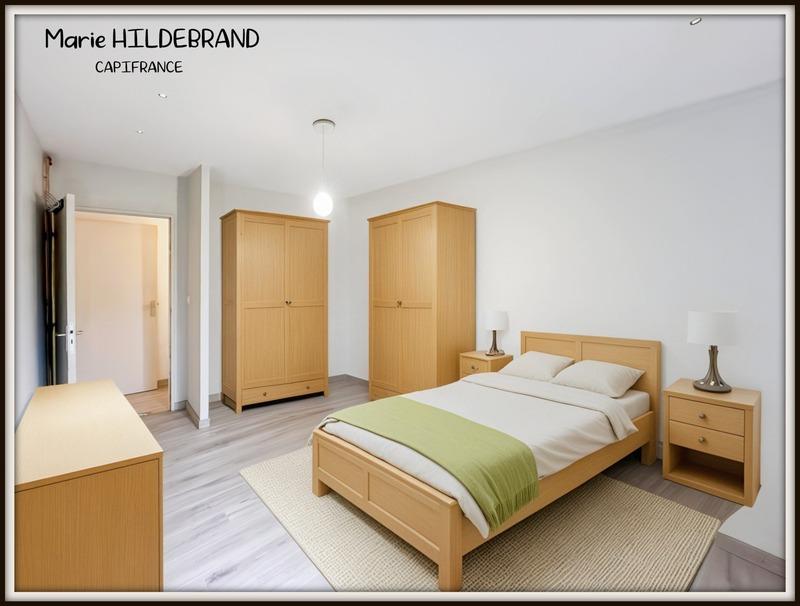 Appartement - 100 m² - 5 pièces