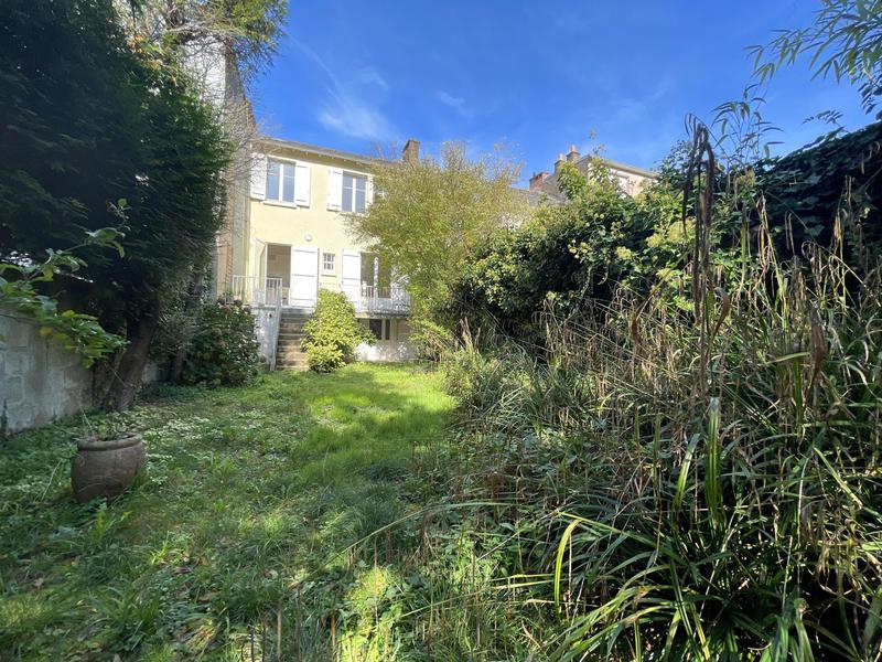 Maison de maîtres - 162 m² - 6 pièces