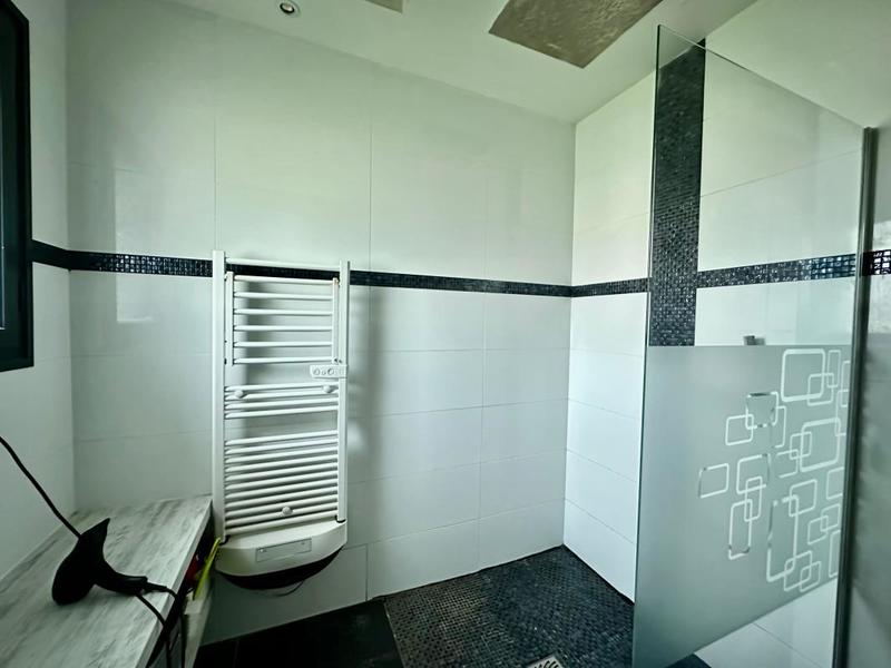 Villa - 156 m² - 6 pièces