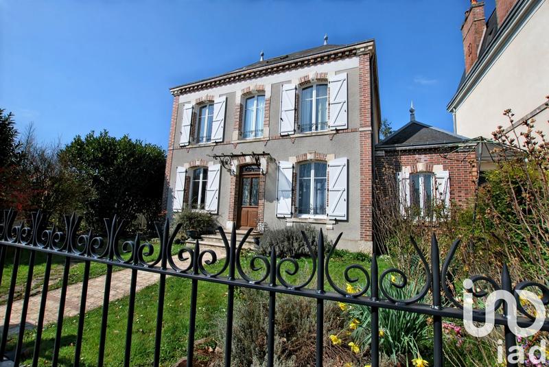 Maison - 145 m² - 5 pièces