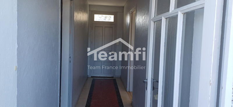 Maison - 61 m² - 5 pièces