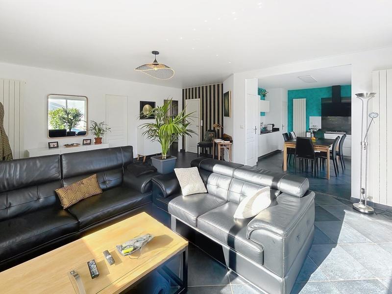 Maison - 117 m² - 5 pièces