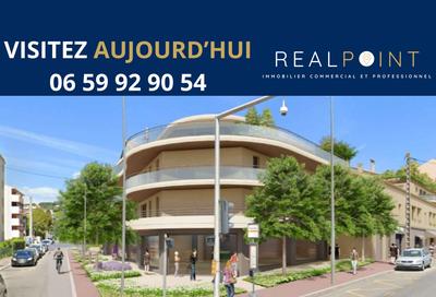 Local commercial - 118 m²