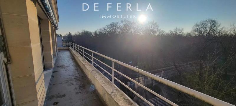 Appartement - 140 m² - 5 pièces