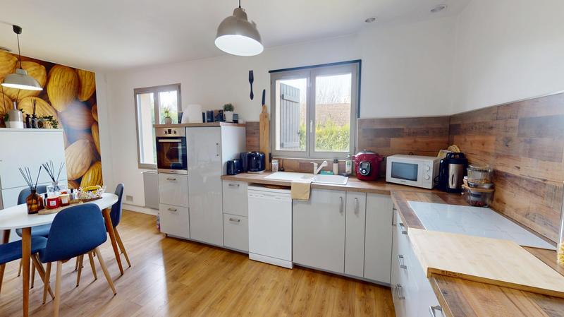 Maison - 138 m² - 6 pièces