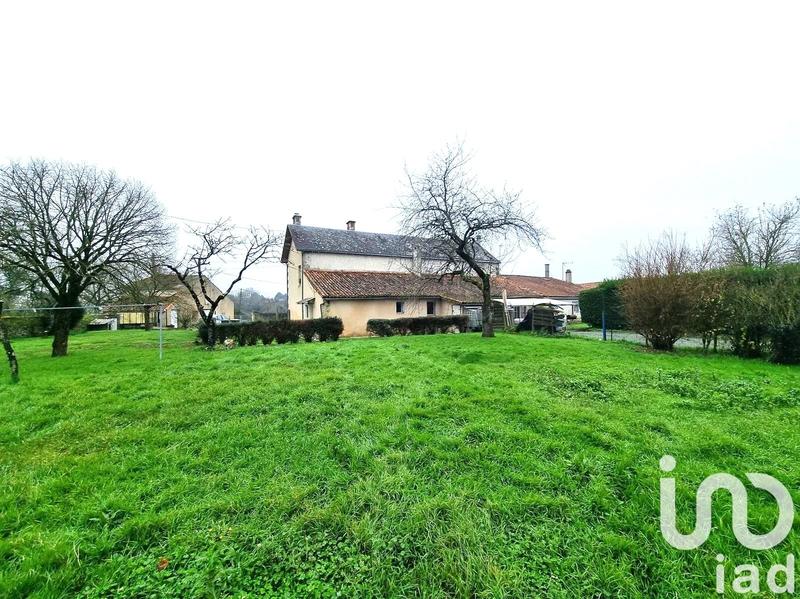 Maison - 229 m² - 11 pièces