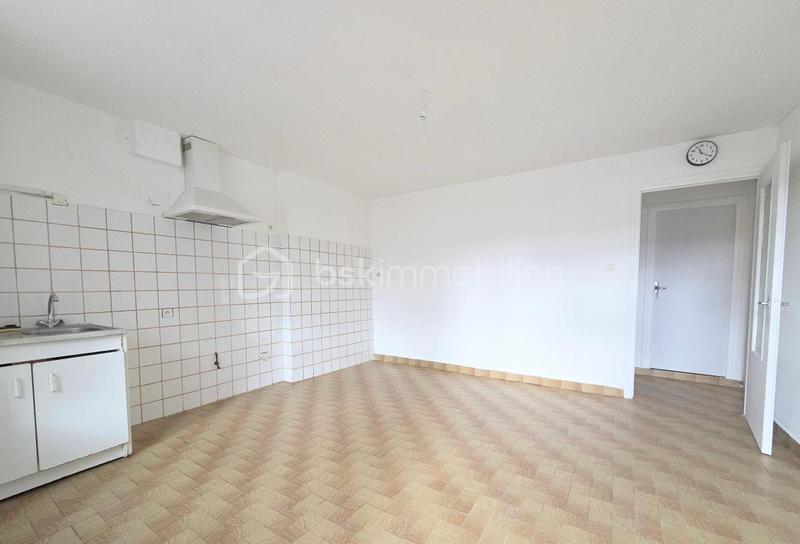 Maison - 99 m² - 6 pièces