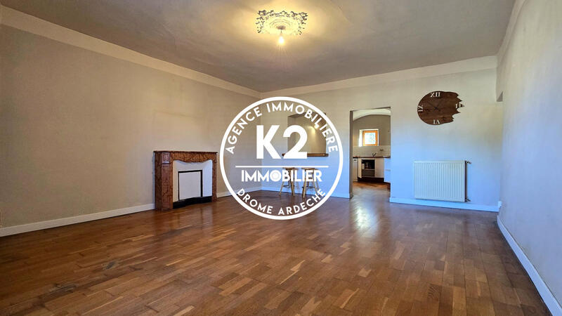 Maison - 143 m² - 4 pièces