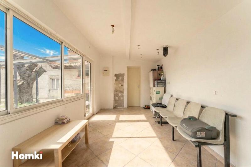 Villa - 210 m² - 6 pièces