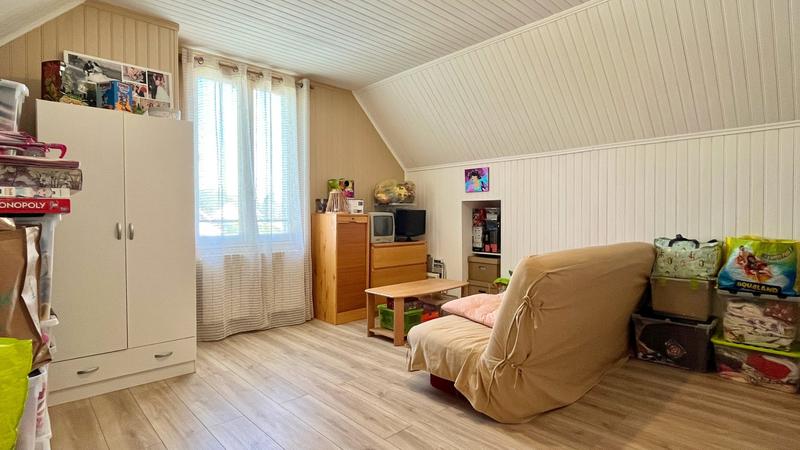 Maison - 142 m² - 7 pièces