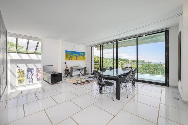 Maison - 160 m² - 5 pièces